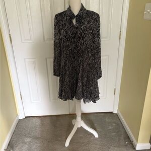 Zara Chic Black and White Long Sleeve Dress